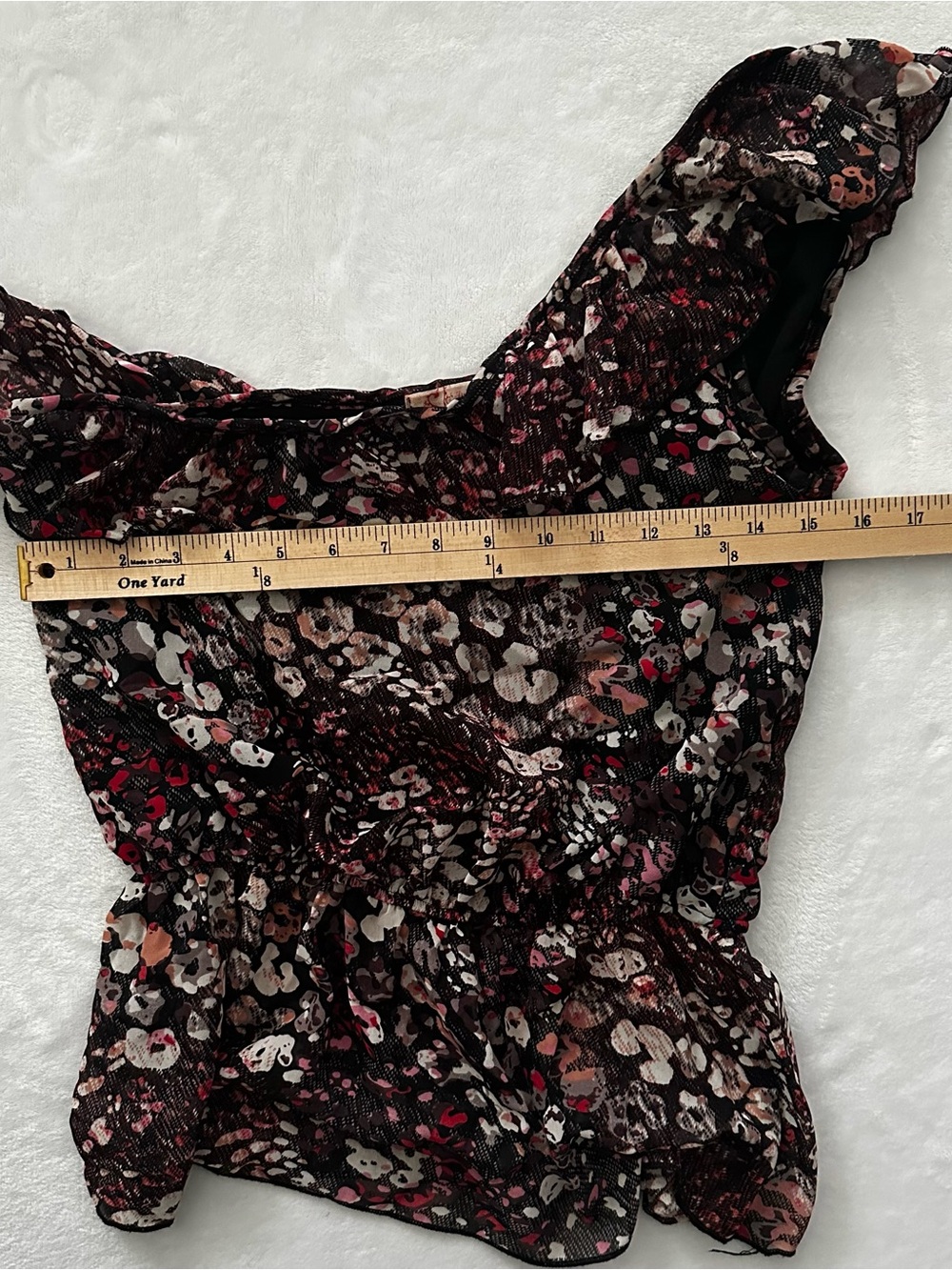 Julie's Closet One Shoulder Floral Ruffle Peplum Blouse Women’s Size Small - Picture 6 of 7